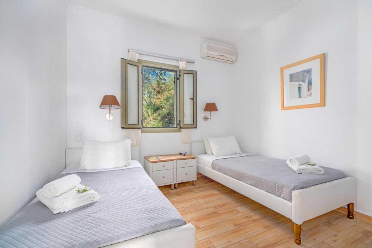 Kosyforema Villas Gialova Extérieur photo